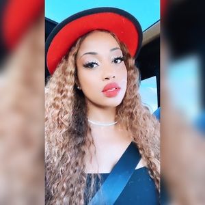 Meet your Posher, Stacy ann